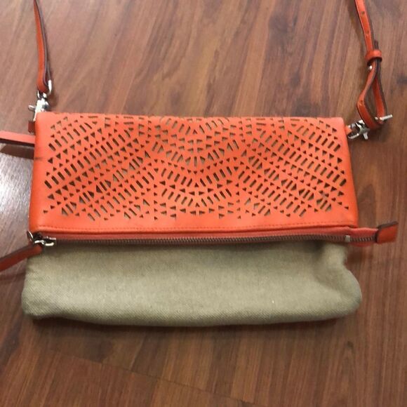 Stella & Dot Orange and linen color Crossbody bag. - Picture 13 of 13